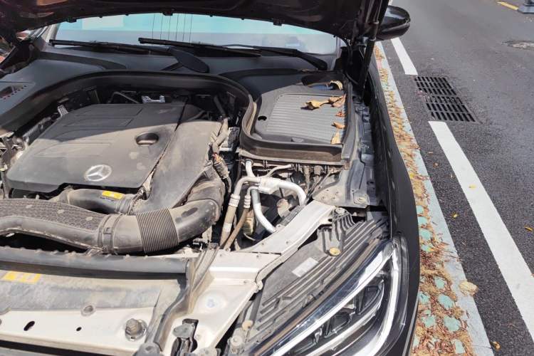Used Mercedes-Benz GLC 2022 Second Facelift GLC 260 L 4MATIC Luxury Edition Engine Bay Left