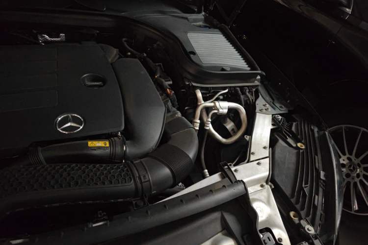 Used Mercedes-Benz GLC 2022 GLC 300 L 4MATIC Luxury Model Engine Bay Left