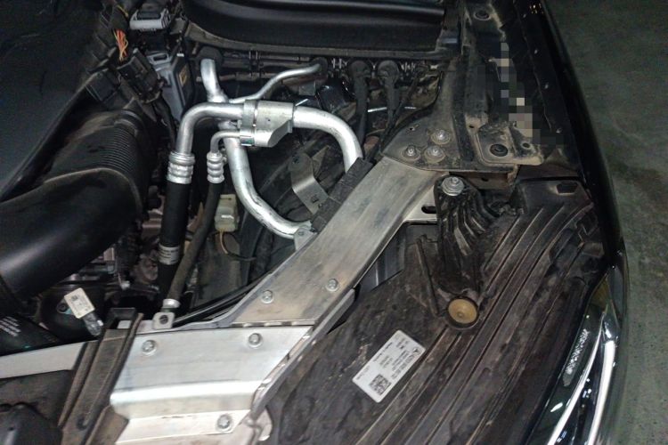 Used Mercedes-Benz GLC 2022 GLC 300 L 4MATIC Dynamic Model Engine Bay Left
