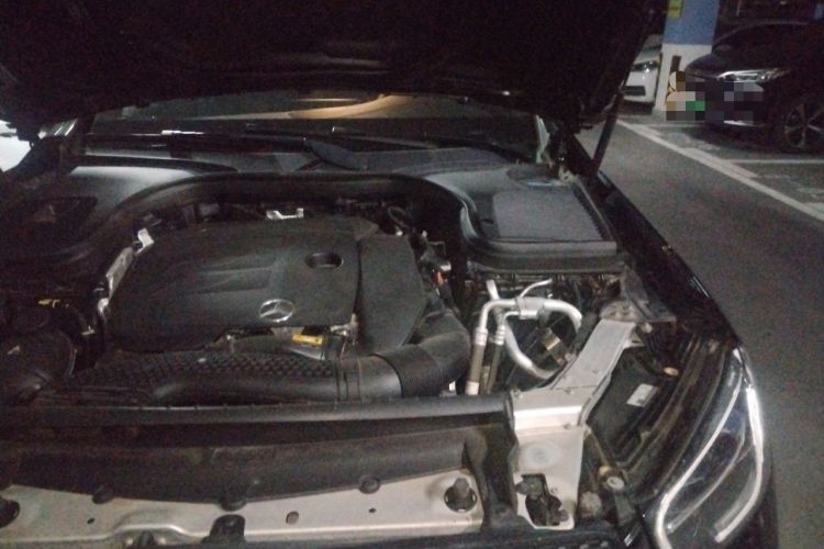 Used Mercedes-Benz GLC 2022 Second Facelift GLC 260 L 4MATIC Luxury Edition Engine Bay Left