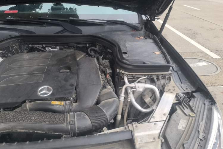 Used Mercedes-Benz GLC 2022 Second Facelift GLC 260 L 4MATIC Dynamic Edition Engine Bay Left