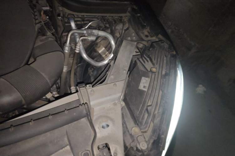 Used Mercedes-Benz GLC 2022 GLC 300 L 4MATIC Dynamic Edition Prestige Model Engine Bay Left