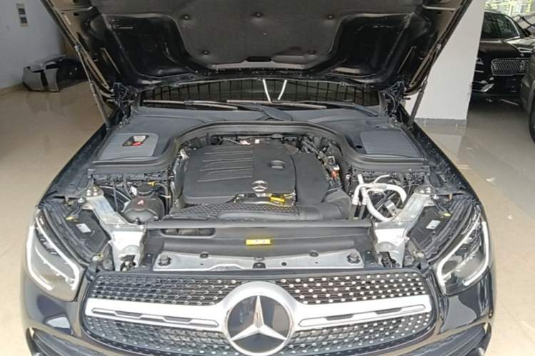 Used Mercedes-Benz GLC 2022 Refreshed GLC 300 L 4MATIC Dynamic Edition Engine Bay