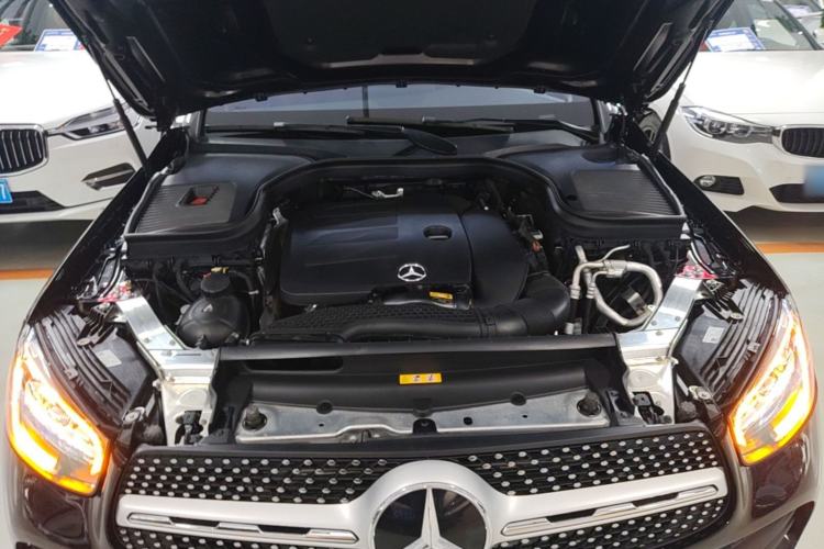 Used Mercedes-Benz GLC 2022 Second Facelift GLC 260 L 4MATIC Luxury Edition Engine Bay