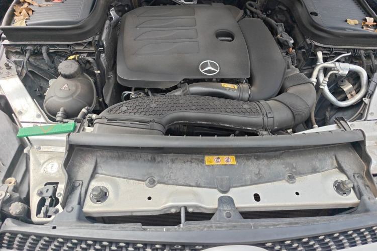 Used Mercedes-Benz GLC 2022 Facelift GLC 260 L 4MATIC Luxury Edition Engine Bay