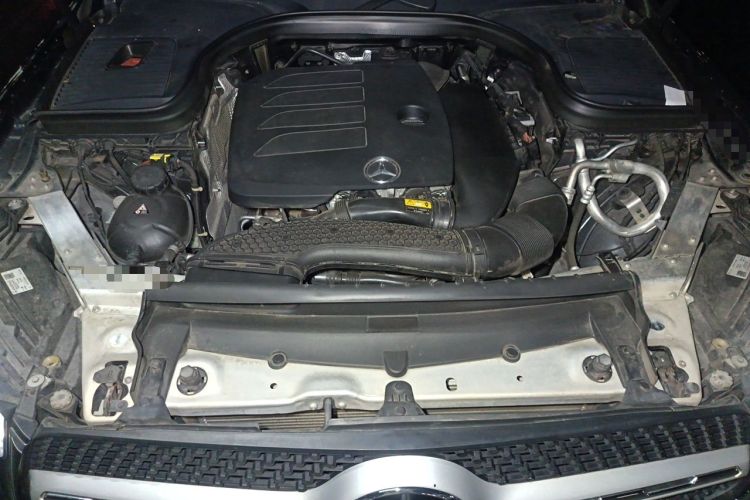 Used Mercedes-Benz GLC 2022 GLC 300 L 4MATIC Dynamic Model Engine Bay
