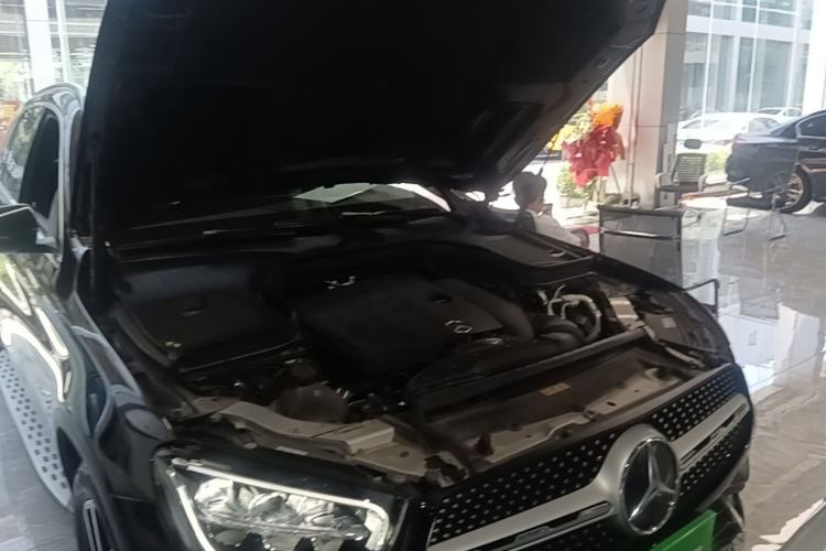 Used Mercedes-Benz GLC 2022 Second Facelift GLC 260 L 4MATIC Luxury Edition Engine Bay