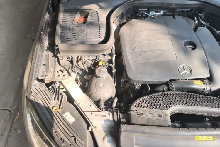 Used Mercedes-Benz GLC 2022 Facelifted GLC 260 L 4MATIC Dynamic Edition Engine Bay Right
