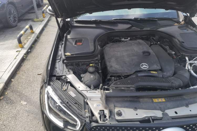 Used Mercedes-Benz GLC 2022 Refreshed GLC 260 L 4MATIC Dynamic Edition Engine Bay Right