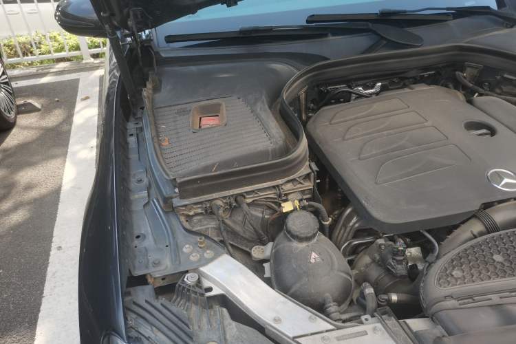Used Mercedes-Benz GLC 2022 GLC 300 L 4MATIC Dynamic Edition Prestige Model Engine Bay Right