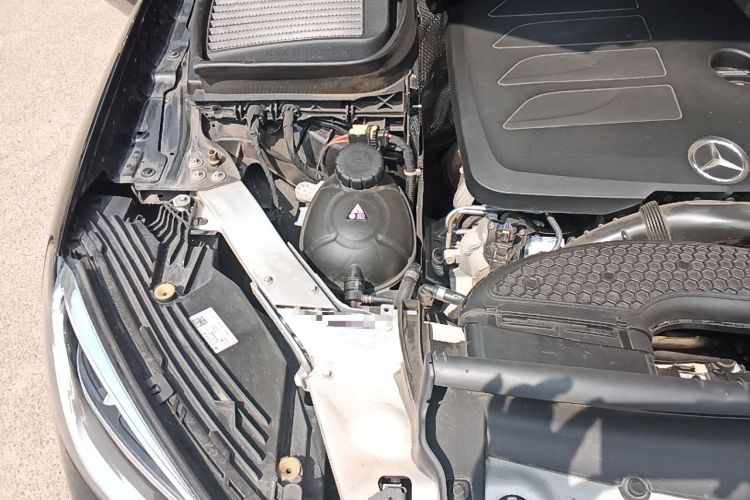 Used Mercedes-Benz GLC 2022 Second Facelift GLC 260 L 4MATIC Luxury Edition Engine Bay Right