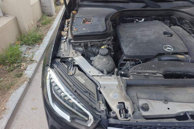 Used Mercedes-Benz GLC 2022 Refreshed GLC 260 L 4MATIC Dynamic Edition Engine Bay Right