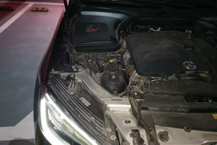 Used Mercedes-Benz GLC 2022 Second Facelift GLC 260 L 4MATIC Dynamic Edition Engine Bay Right
