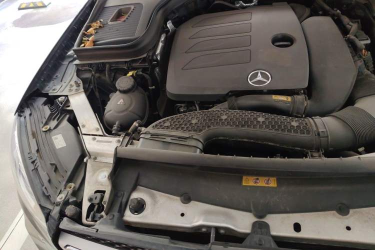 Used Mercedes-Benz GLC 2022 Refreshed GLC 260 L 4MATIC Dynamic Edition Engine Bay Right
