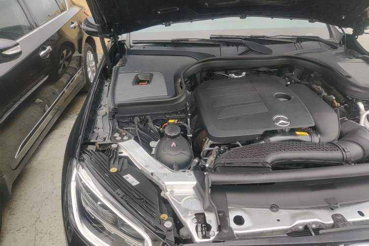 Used Mercedes-Benz GLC 2022 GLC 300 L 4MATIC Dynamic Model Engine Bay Right