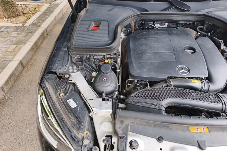 Used Mercedes-Benz GLC 2022 GLC 260 L 4MATIC Luxury Model Engine Bay Right