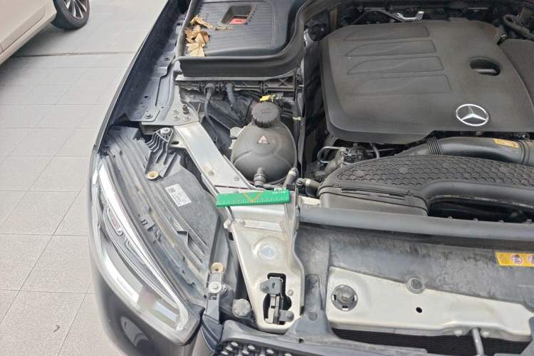 Used Mercedes-Benz GLC 2022 Facelift GLC 260 L 4MATIC Luxury Edition Engine Bay Right