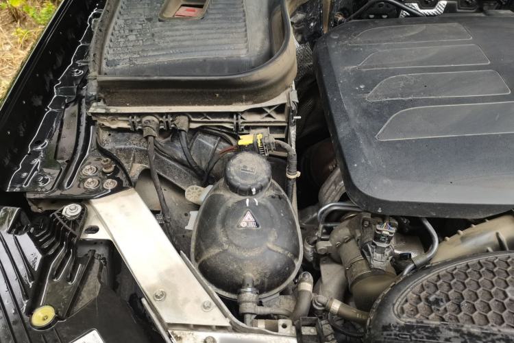 Used Mercedes-Benz GLC 2022 GLC 300 L 4MATIC Dynamic Model Engine Bay Right