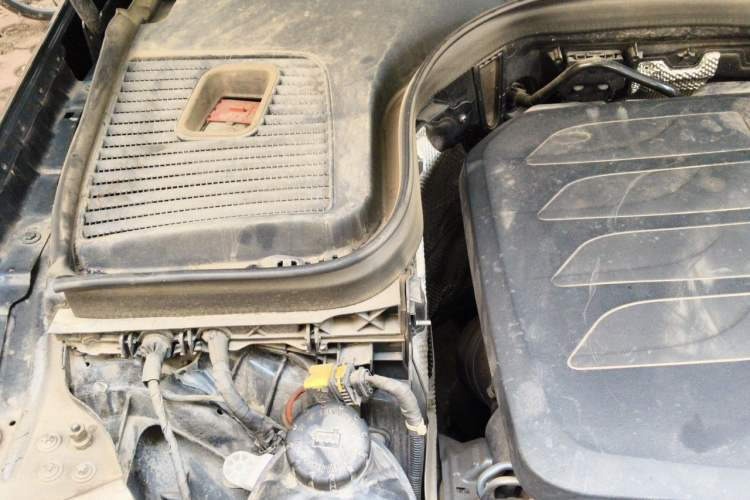 Used Mercedes-Benz GLC 2022 Refreshed GLC 260 L 4MATIC Dynamic Edition Engine Bay Right