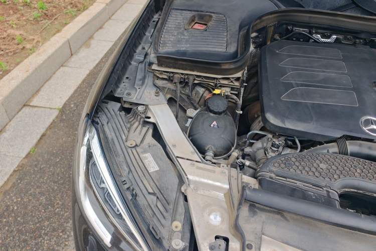 Used Mercedes-Benz GLC 2022 Facelifted GLC 260 L 4MATIC Dynamic Edition Engine Bay Right