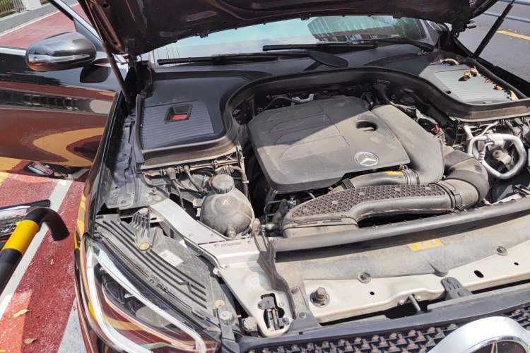Used Mercedes-Benz GLC 2022 Second Facelift GLC 260 L 4MATIC Luxury Edition Engine Bay Right
