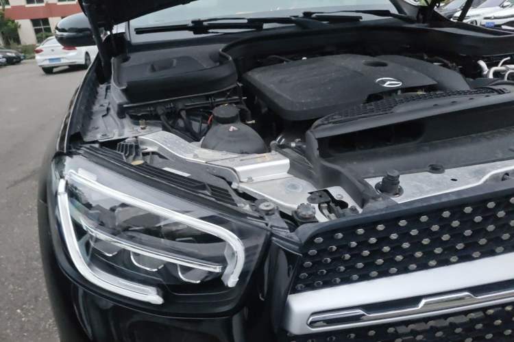 Used Mercedes-Benz GLC 2022 Facelift GLC 260 L 4MATIC Luxury Edition Engine Bay Right