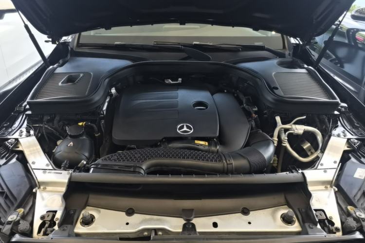 Used Mercedes-Benz GLC 2022 Refreshed GLC 260 L 4MATIC Dynamic Edition Engine Bay