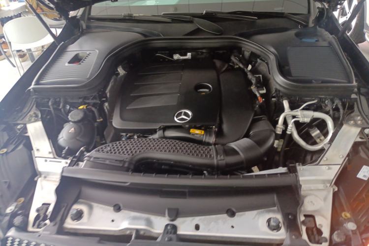 Used Mercedes-Benz GLC 2022 Facelift GLC 260 L 4MATIC Luxury Edition Engine Bay