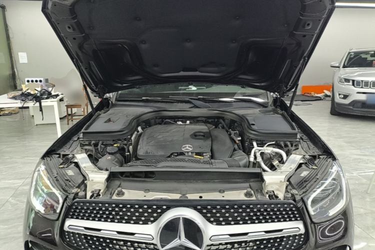 Used Mercedes-Benz GLC 2022 Facelift GLC 260 L 4MATIC Luxury Edition Engine Bay