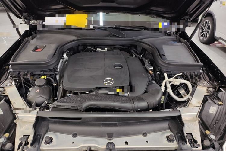 Used Mercedes-Benz GLC 2022 Second Facelift GLC 260 L 4MATIC Luxury Edition Engine Bay