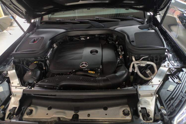 Used Mercedes-Benz GLC 2022 Refreshed GLC 260 L 4MATIC Dynamic Edition Engine Bay