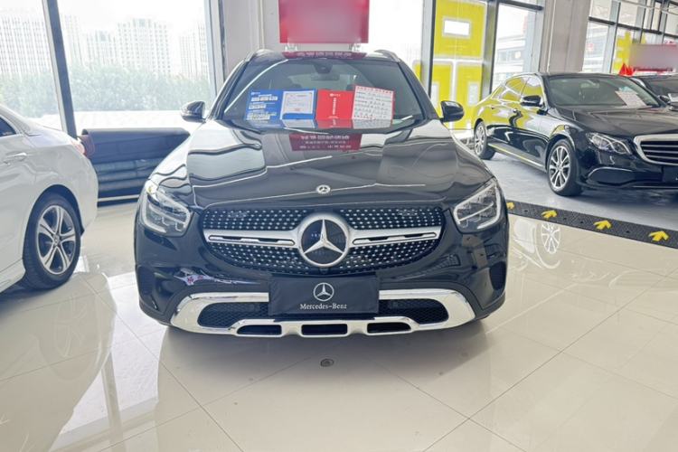 Used Mercedes-Benz GLC 2022 Second Facelift GLC 260 L 4MATIC Dynamic Edition Exterior 1