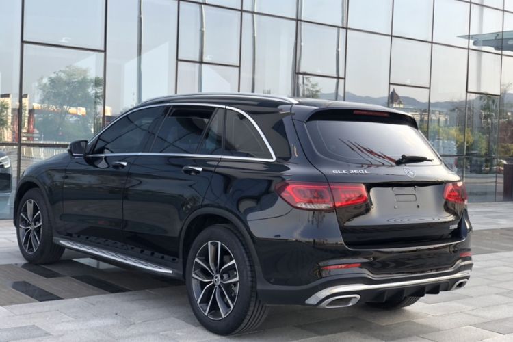 Used Mercedes-Benz GLC 2022 Second Facelift GLC 260 L 4MATIC Luxury Edition Exterior 11