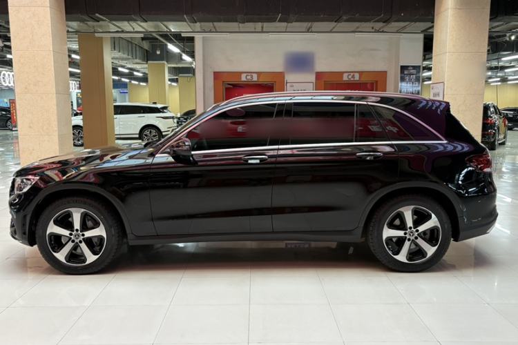 Used Mercedes-Benz GLC 2022 Facelifted GLC 260 L 4MATIC Dynamic Edition Exterior 2