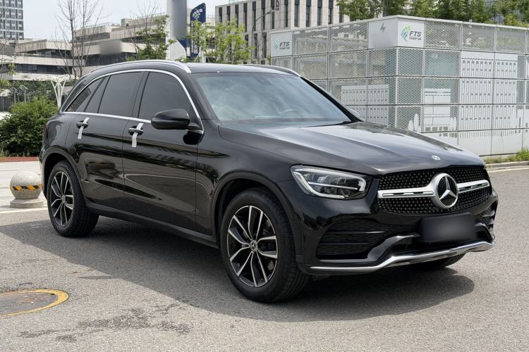 Used Mercedes-Benz GLC 2022 Facelift GLC 260 L 4MATIC Luxury Edition Exterior 2