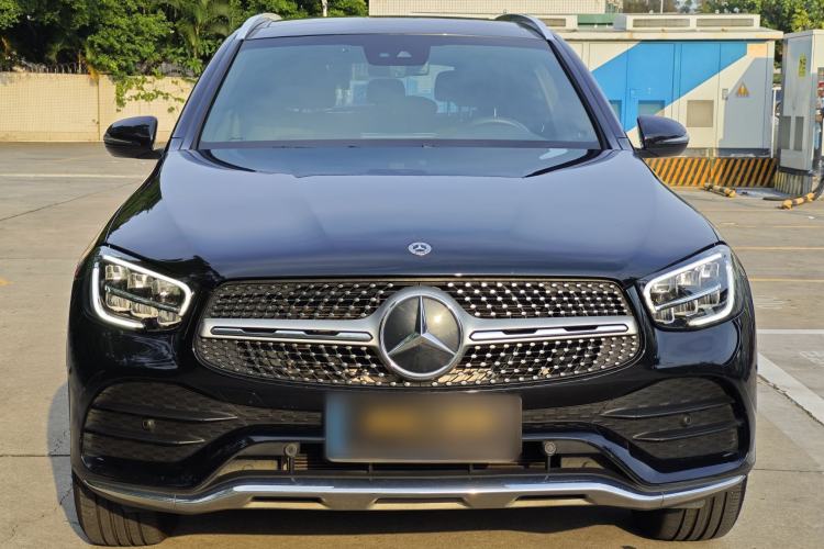 Used Mercedes-Benz GLC 2022 GLC 260 L 4MATIC Luxury Model Exterior 2