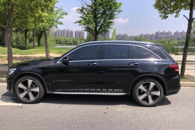 Used Mercedes-Benz GLC 2022 GLC 300 L 4MATIC Luxury Model Exterior 2