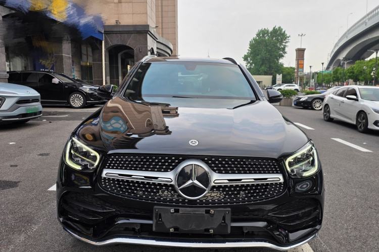 Used Mercedes-Benz GLC 2022 Facelift GLC 260 L 4MATIC Luxury Edition Exterior 2