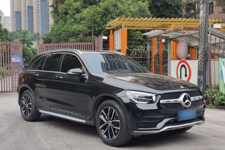 Used Mercedes-Benz GLC 2022 Second Facelift GLC 260 L 4MATIC Luxury Edition Exterior 2