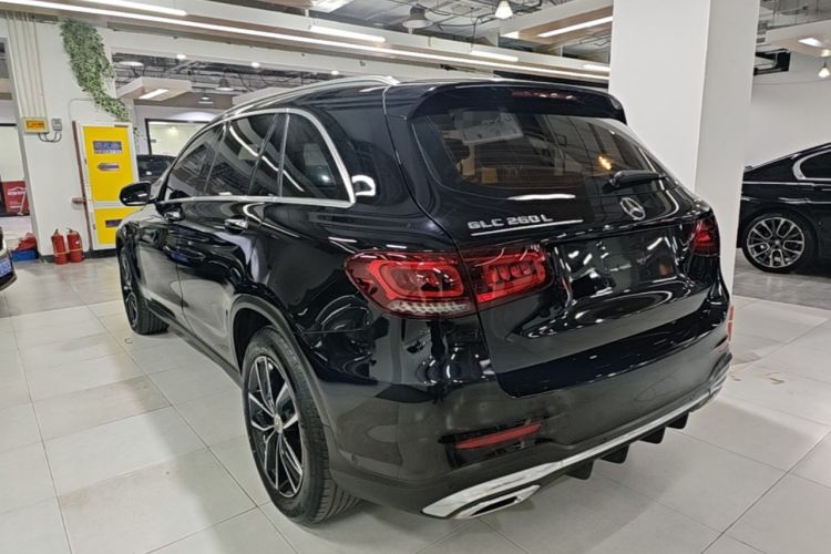 Used Mercedes-Benz GLC 2022 Second Facelift GLC 260 L 4MATIC Luxury Edition Exterior 2
