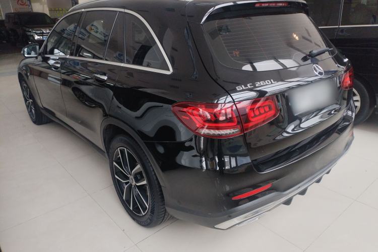 Used Mercedes-Benz GLC 2022 GLC 260 L 4MATIC Luxury Model Exterior 2