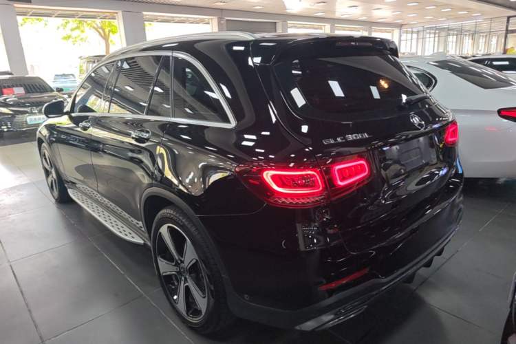 Used Mercedes-Benz GLC 2022 Refreshed GLC 300 L 4MATIC Dynamic Edition Prestige Version Exterior 2
