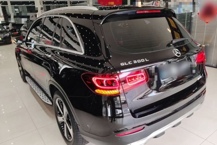 Used Mercedes-Benz GLC 2022 Second Facelift GLC 260 L 4MATIC Dynamic Edition Exterior 2