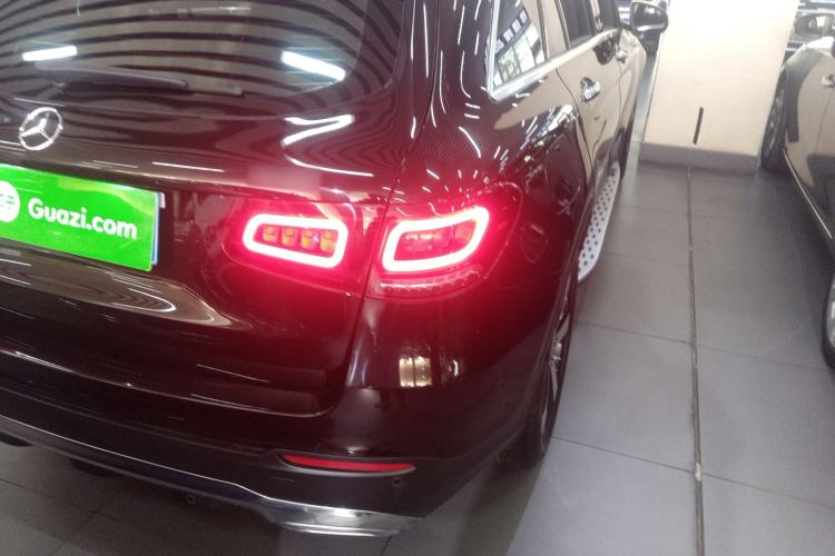 Used Mercedes-Benz GLC 2022 Refreshed GLC 260 L 4MATIC Dynamic Edition Exterior 3