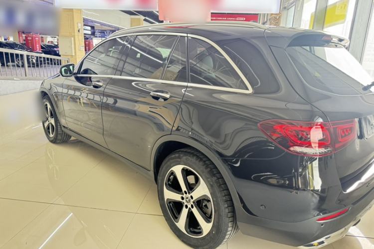 Used Mercedes-Benz GLC 2022 Second Facelift GLC 260 L 4MATIC Dynamic Edition Exterior 3