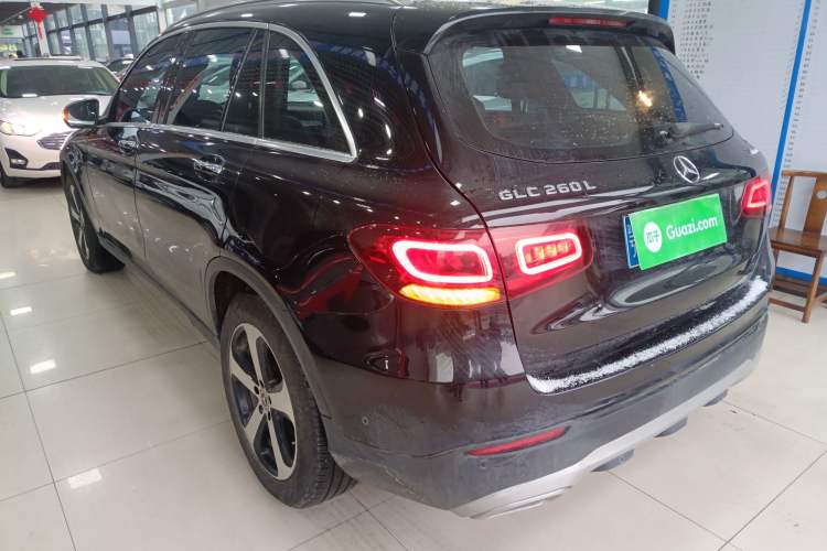 Used Mercedes-Benz GLC 2022 Second Facelift GLC 260 L 4MATIC Dynamic Edition Exterior 3