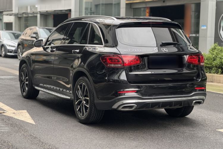 Used Mercedes-Benz GLC 2022 Second Facelift GLC 260 L 4MATIC Luxury Edition Exterior 3