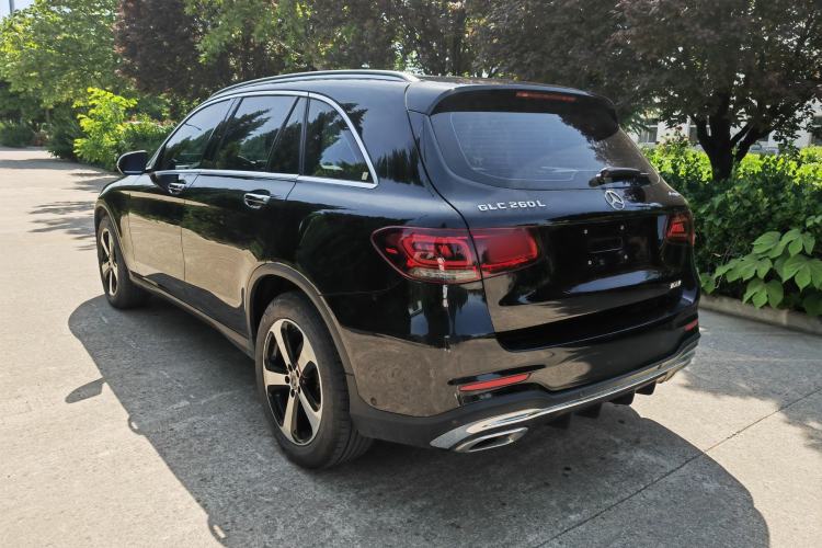 Used Mercedes-Benz GLC 2022 Facelifted GLC 260 L 4MATIC Dynamic Edition Exterior 3