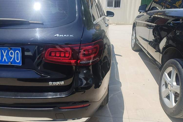 Used Mercedes-Benz GLC 2022 GLC 260 L 4MATIC Dynamic Edition Exterior 3