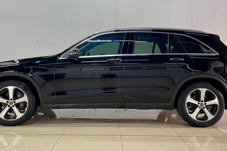 Used Mercedes-Benz GLC 2022 Second Facelift GLC 260 L 4MATIC Dynamic Edition Exterior 3